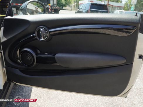 Used 2017 MINI Cooper S FWD image 25