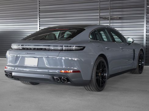 New 2026 Porsche Panamera RWD image 10