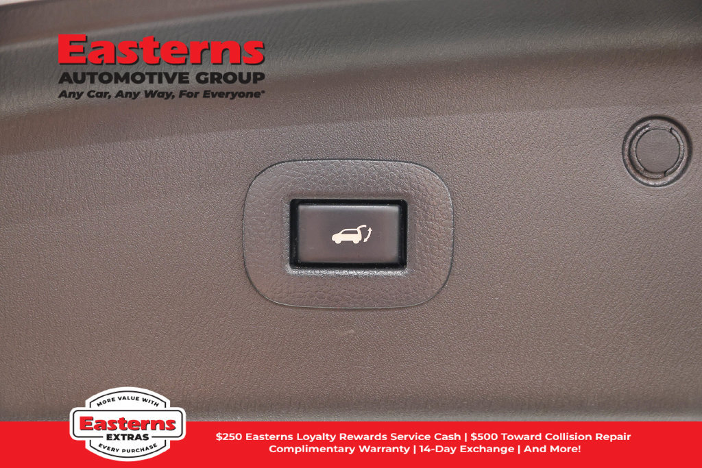 Used 2020 Nissan Armada SL w/ Premium Package AWD/4WD image 25