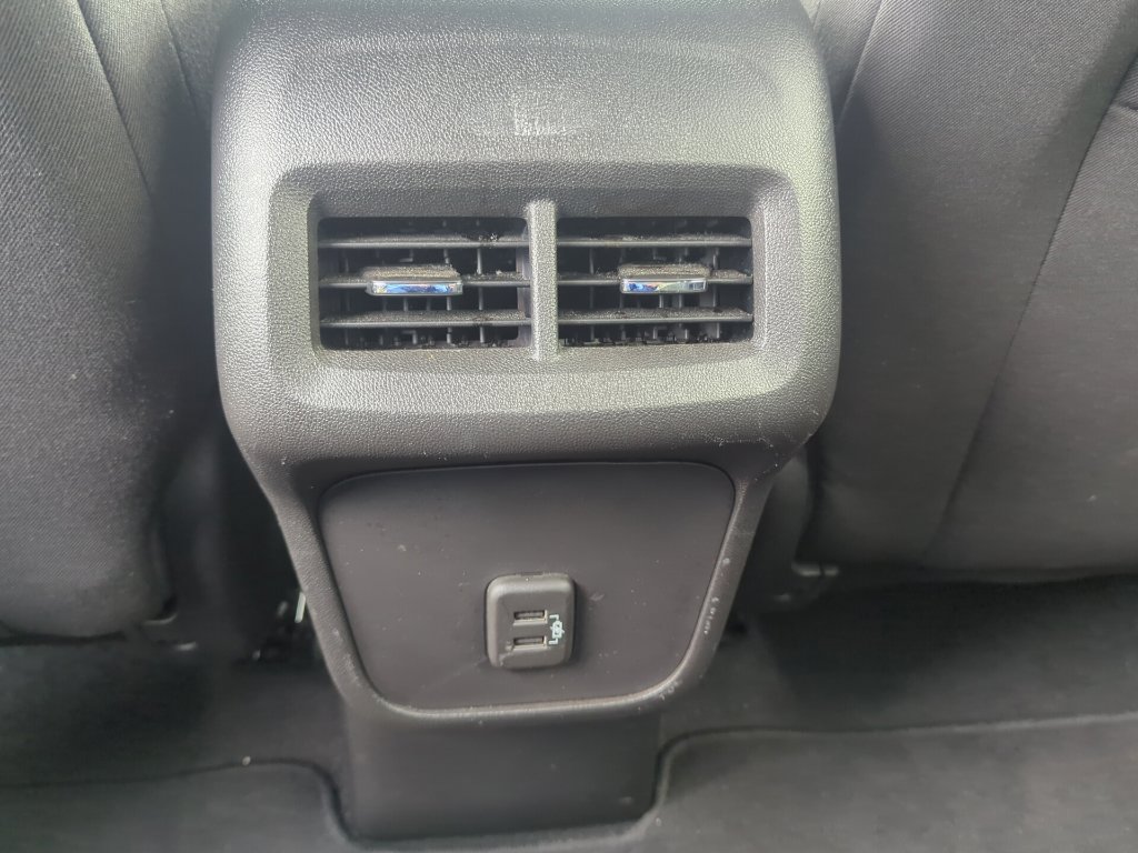 Certified 2023 Chevrolet Equinox LT AWD/4WD image 28