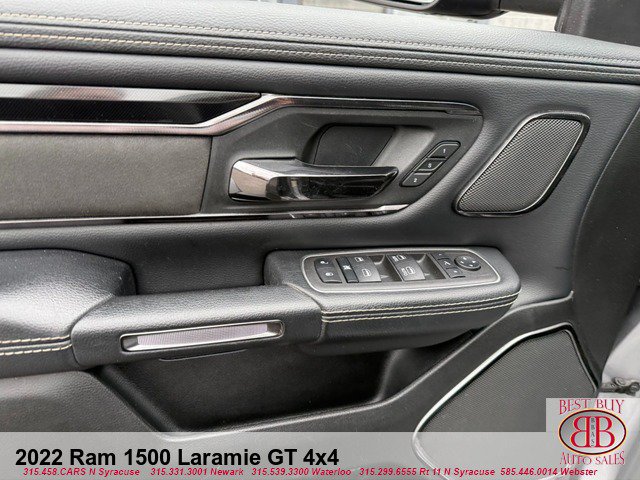 Used 2022 RAM 1500 Laramie AWD/4WD image 17
