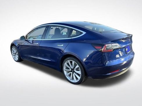 Used 2018 Tesla Model 3 Long Range image 3