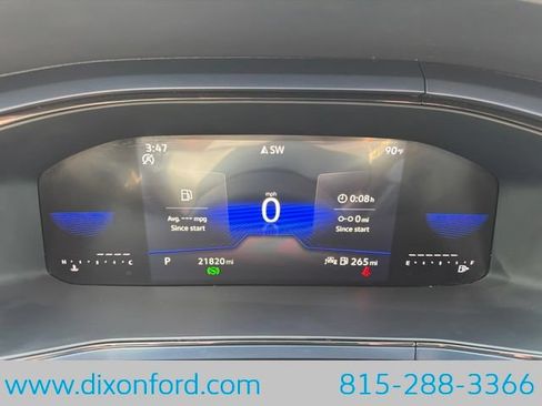 Used 2023 Volkswagen Taos SE FWD image 16