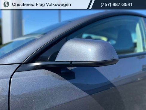 Used 2021 Tesla Model 3 Standard Range Plus RWD image 2