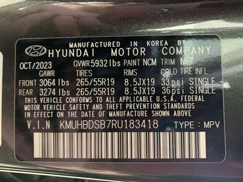 Used 2024 Genesis GV80 2.5T image 36