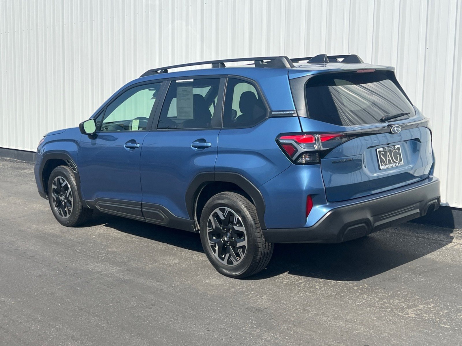 Used 2025 Subaru Forester Premium AWD/4WD image 4