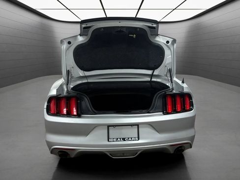 Used 2015 Ford Mustang Convertible w/ Equipment Group 051A RWD image 19