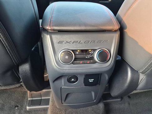 Used 2025 Ford Explorer ST AWD/4WD image 18