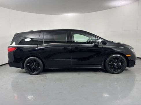 Used 2023 Honda Odyssey Sport image 38