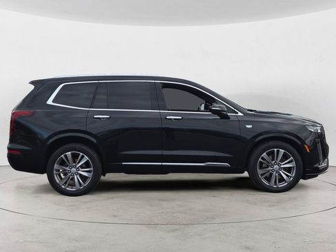 Certified 2023 Cadillac XT6 Premium Luxury w/ Technology Package image 6