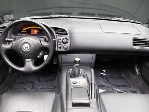 Used 2002 Honda S2000 image 3
