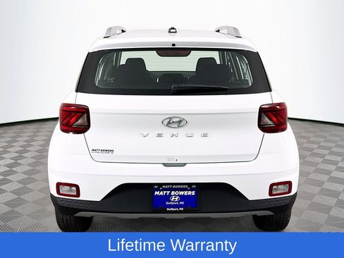 New 2026 Hyundai Venue SEL FWD image 6