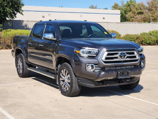 Used 2022 Toyota Tacoma Limited RWD image 3
