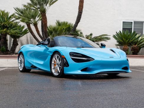 New 2026 McLaren 750S Spider RWD image 30