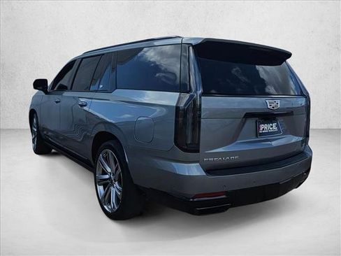 Certified 2025 Cadillac Escalade ESV Sport Platinum AWD/4WD image 5