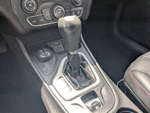 Used 2014 Jeep Cherokee Trailhawk w/ Leather Interior Group image 16