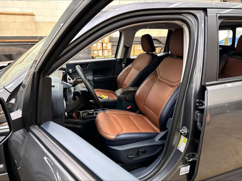Used 2024 Ford Maverick Lariat FWD image 27
