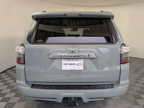 Used 2022 Toyota 4Runner TRD Sport image 6