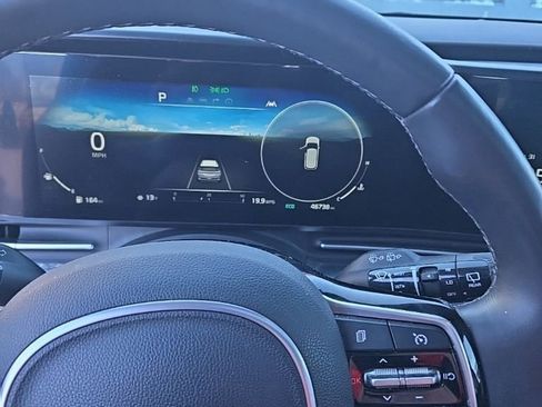 Used 2024 Kia Carnival SX Prestige image 2