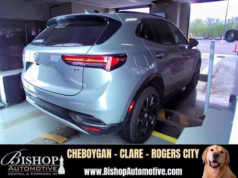 Used 2023 Buick Envision Preferred w/ Sport Touring Package AWD/4WD image 6