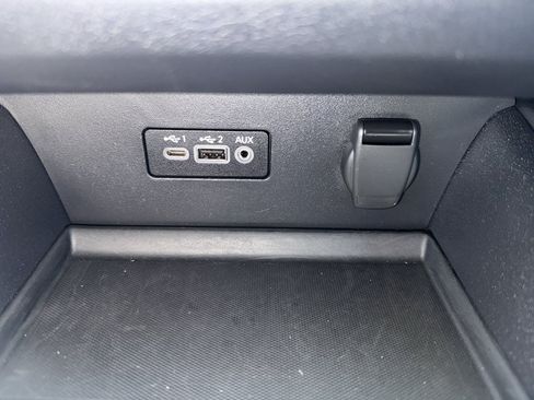 Used 2025 Nissan Altima 2.5 SV AWD/4WD image 13
