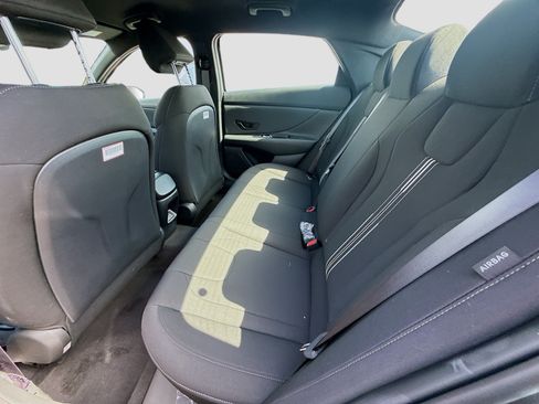 New 2026 Hyundai Elantra Sport FWD image 17
