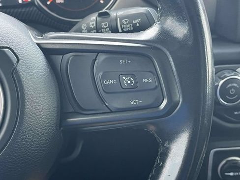 Used 2019 Jeep Wrangler Sport AWD/4WD image 25