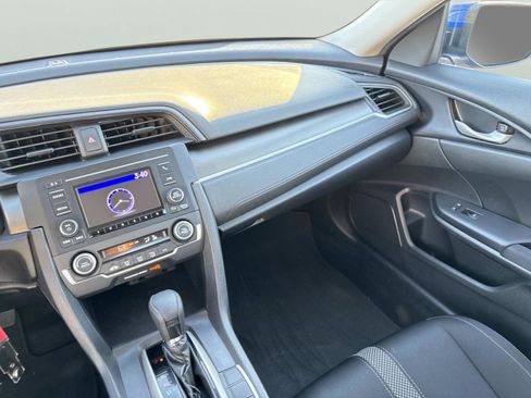 Used 2019 Honda Civic LX image 10