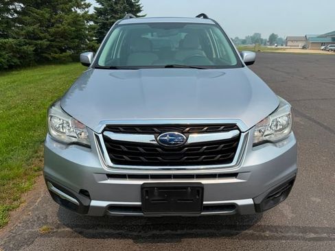 Used 2017 Subaru Forester 2.5i Premium w/ All-Weather Package AWD/4WD image 5