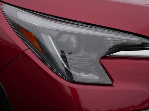 Certified 2025 Subaru Ascent Limited w/ Popular Package #2 image 16