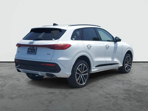 New 2026 Audi Q5 Premium Plus AWD/4WD image 4