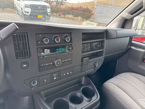 New 2024 GMC Savana 2500 w/ Driver Convenience Package RWD image 42