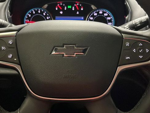 Used 2023 Chevrolet Traverse RS AWD/4WD image 16
