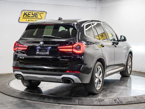 Used 2024 BMW X3 sDrive30i w/ Convenience Package RWD image 4