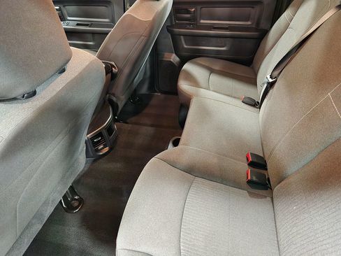 Used 2024 RAM 2500 Tradesman w/ Chrome Appearance Group image 51