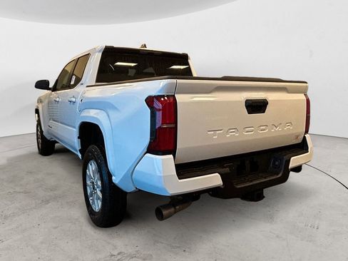 New 2026 Toyota Tacoma SR5 image 3