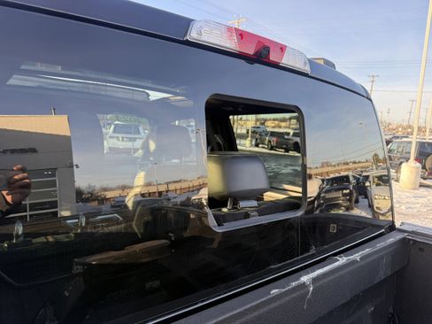 Used 2024 Ford F250 Platinum w/ Tremor Off-Road Package image 38