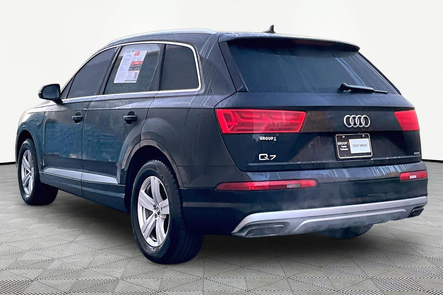 Used 2017 Audi Q7 2.0T Premium AWD/4WD image 12