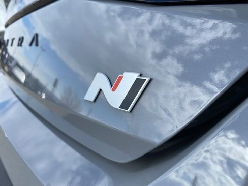 Used 2025 Hyundai Elantra N image 8
