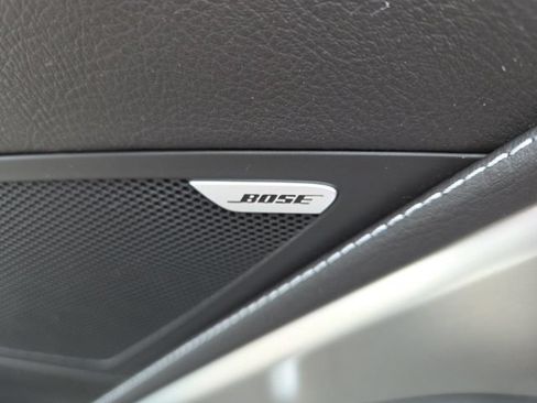 Used 2018 Chevrolet Corvette Stingray Coupe w/ 1LT RWD image 9
