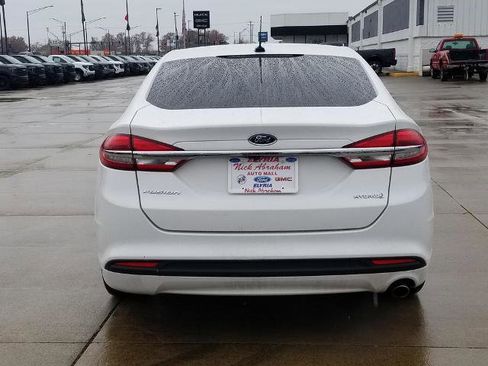 Certified 2018 Ford Fusion S FWD image 3