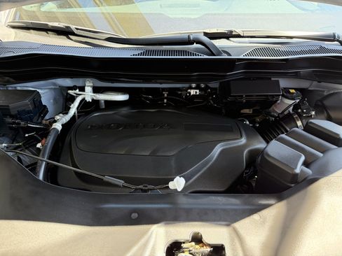 Used 2025 Honda Passport Black Edition image 43