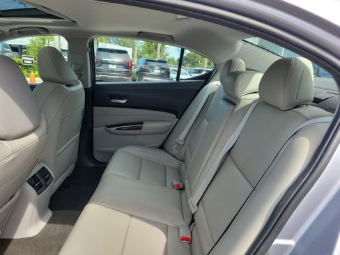 Used 2016 Acura TLX V6 FWD image 13