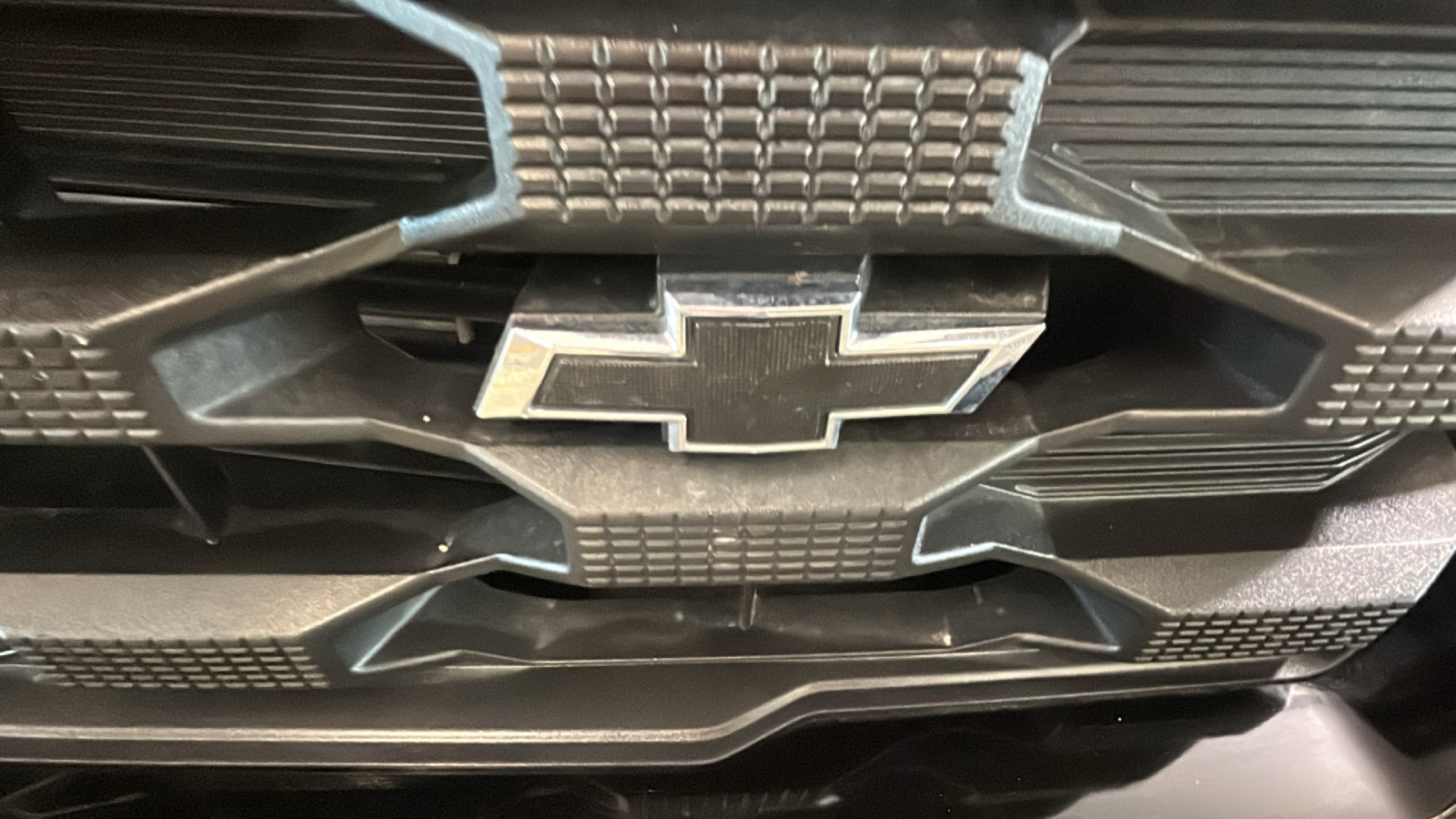 Used 2024 Chevrolet Silverado 1500 Custom w/ LPO, Dark Essentials Package AWD/4WD image 9