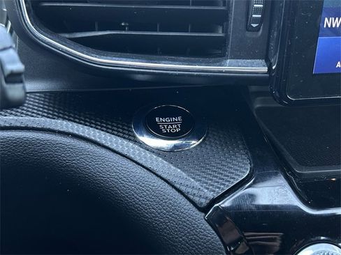 Used 2023 Ford Explorer ST-Line image 21