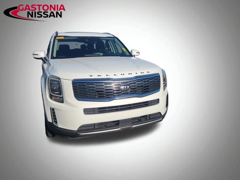 Used 2020 Kia Telluride EX w/ Towing Package image 10