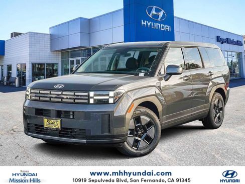 New 2026 Hyundai Santa Fe SE FWD image 1