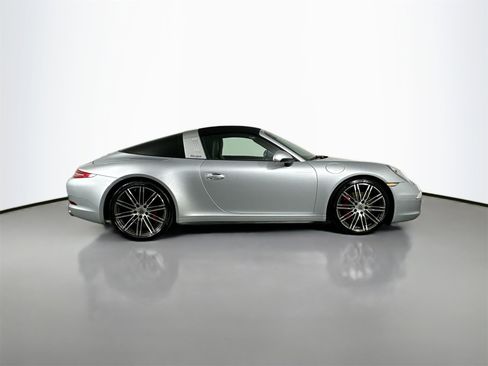 Used 2015 Porsche 911 Targa 4S image 8