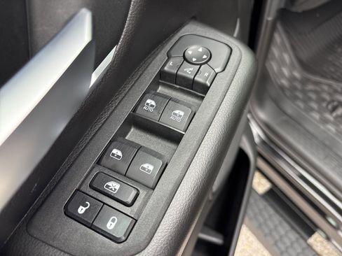 New 2026 RAM 1500 Lone Star AWD/4WD image 11
