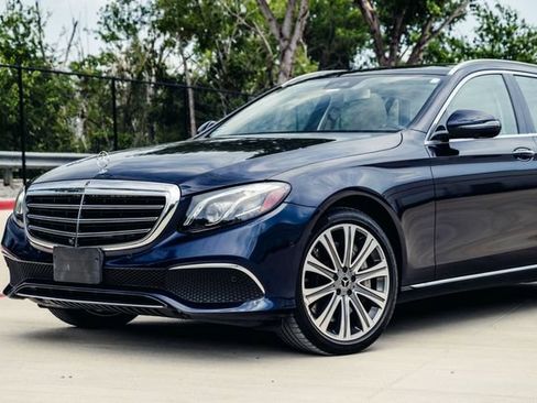 Used 2019 Mercedes-Benz E 450 4MATIC Wagon image 38